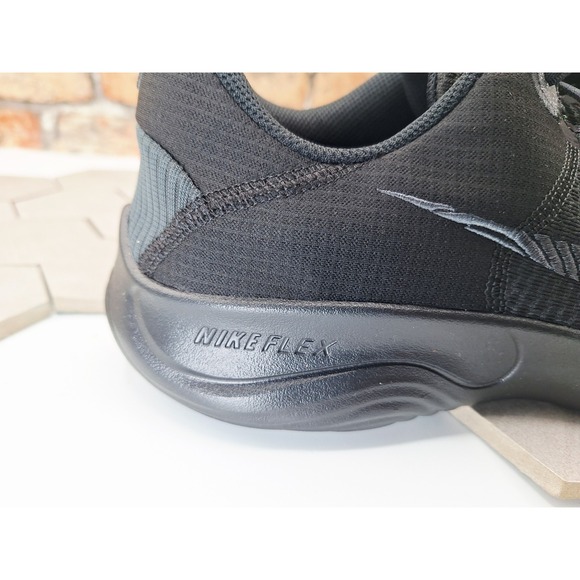 Men Sz 10 Nike Flex Experience RN 11 NN Running Training Shoes Black Grey - Picture 2 of 13